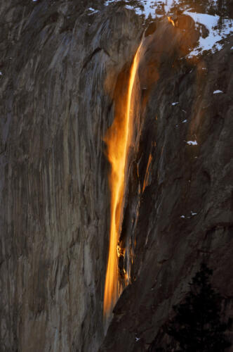 El Capitan • Horsetail Falls • Yosemite