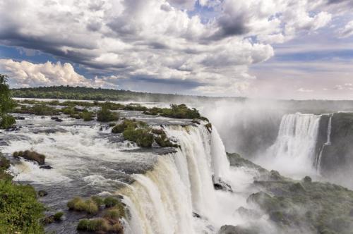  Iguassu Falls • Brazil 
